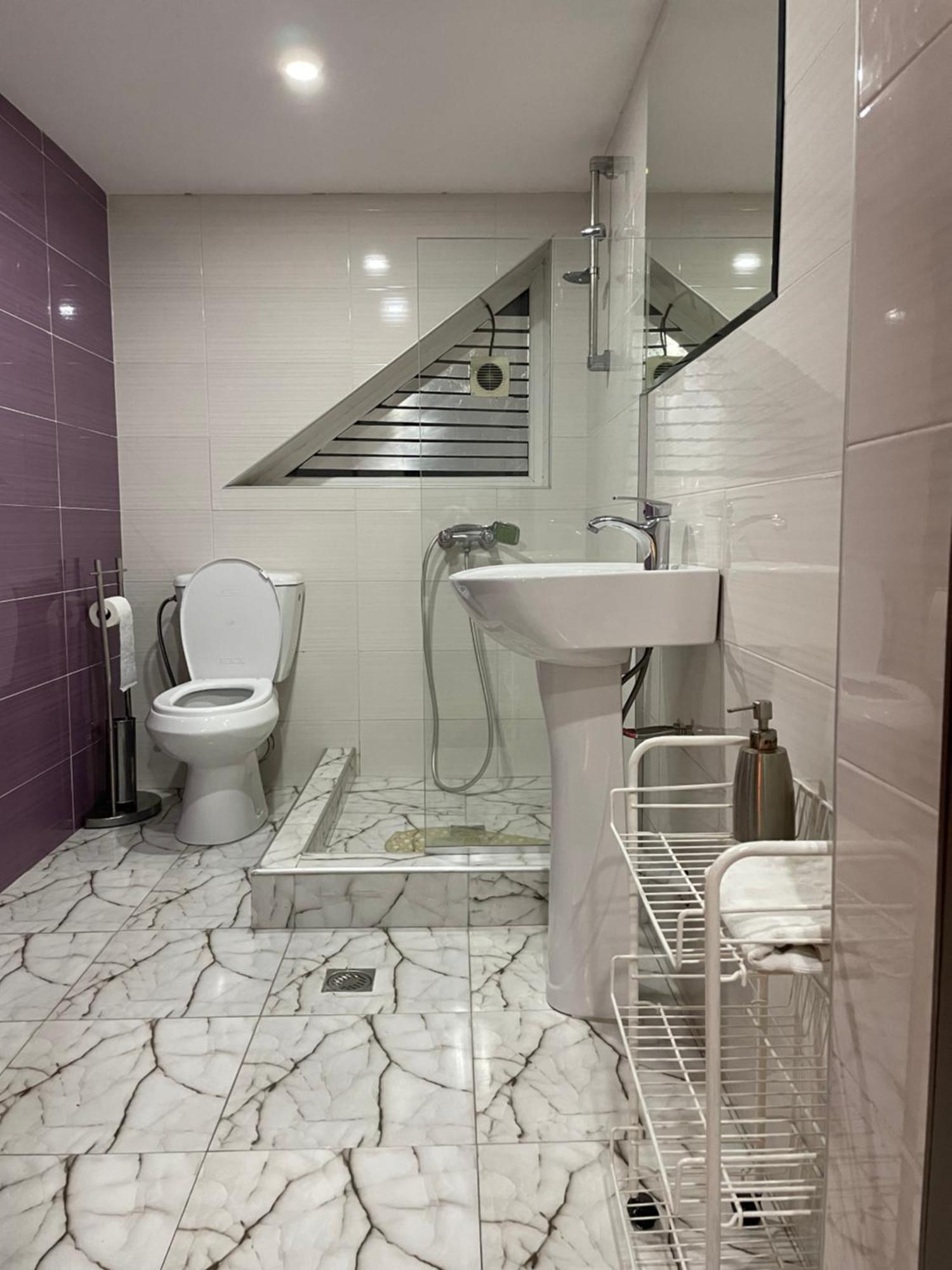 New Hotel Tbilisi Exterior foto