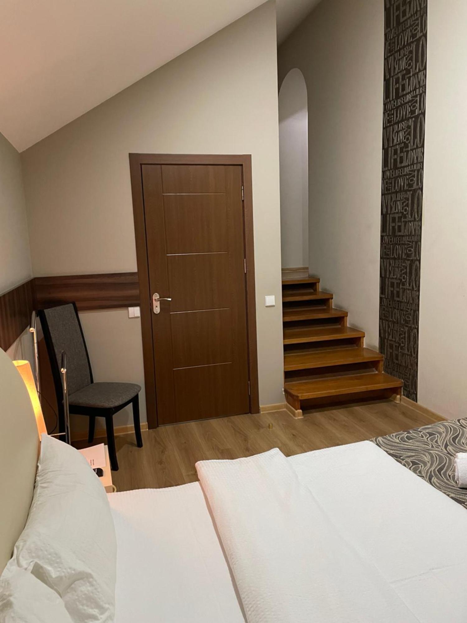 New Hotel Tbilisi Exterior foto